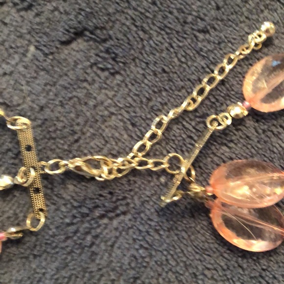Pink necklace - Picture 2 of 2
